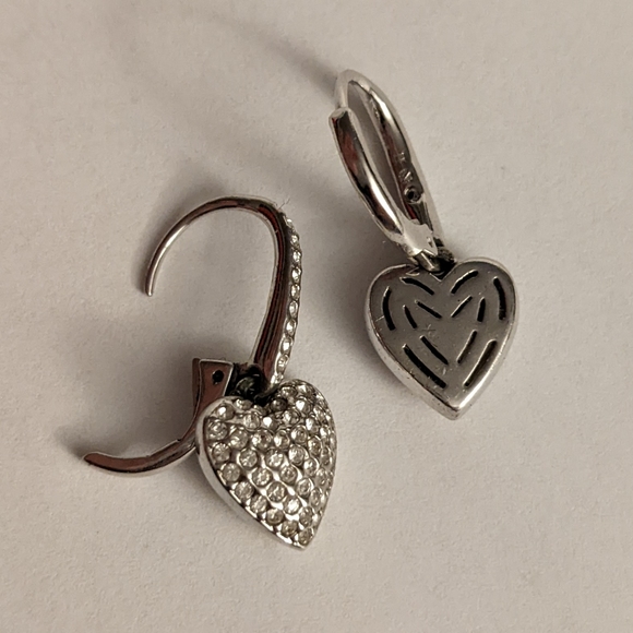 Crystal encrusted heart earrings - Picture 2 of 2